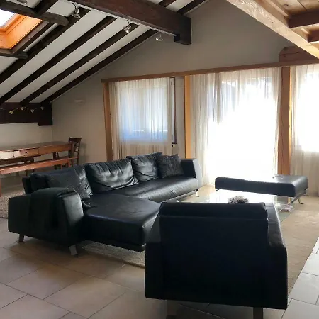 Meurice, 451, Village