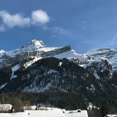 Meurice, 451, Village Apartman *